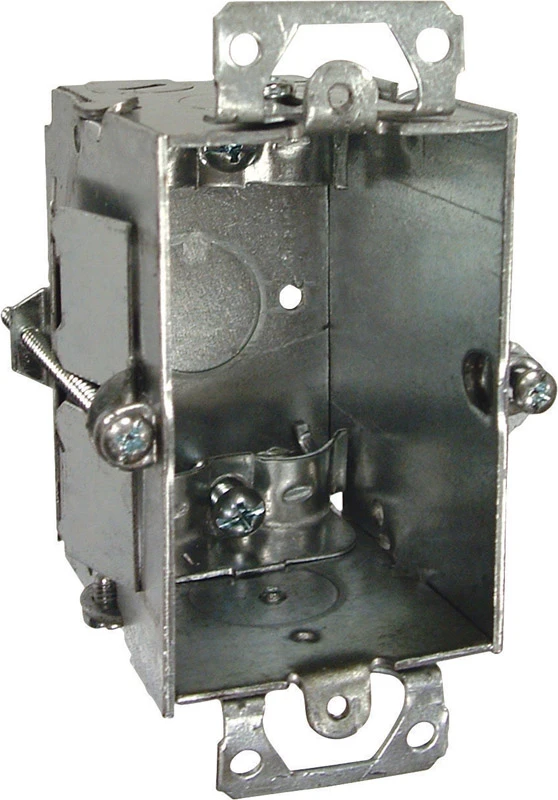 helmshardware3680538